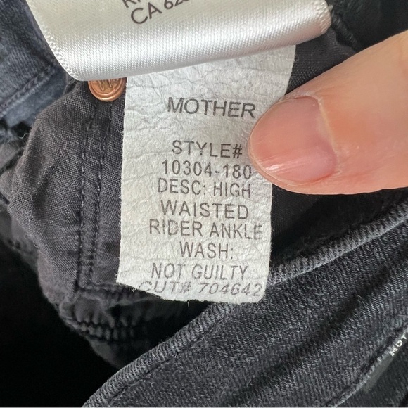 Mother Jeans High Waisted Rider Ankle Denim Jeans in Not Guilty Black Size 30 - Picture 9 of 10